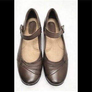 Women’s Leather NAOT Mary Jane Flats